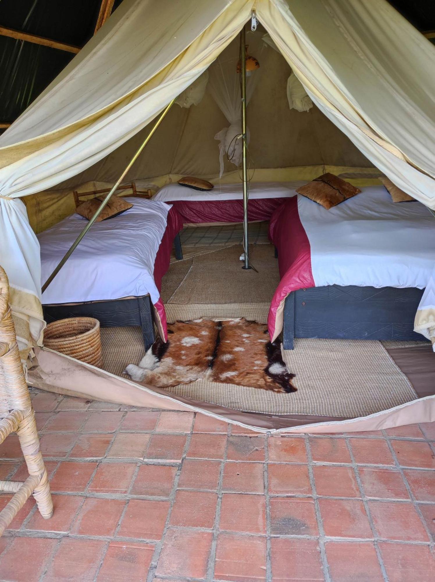 Inzu Lodge Gisenyi Buitenkant foto