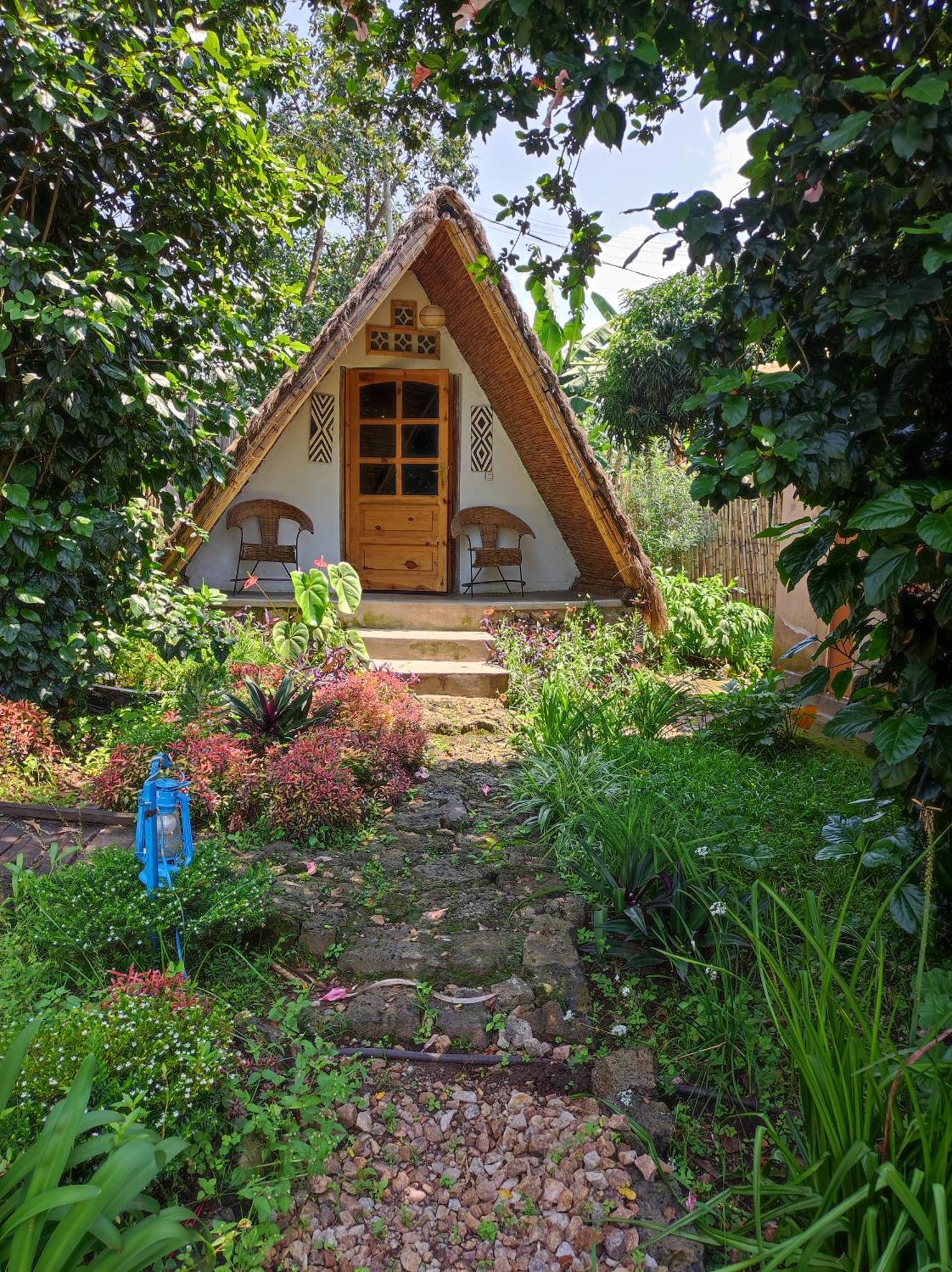 Inzu Lodge Gisenyi Buitenkant foto