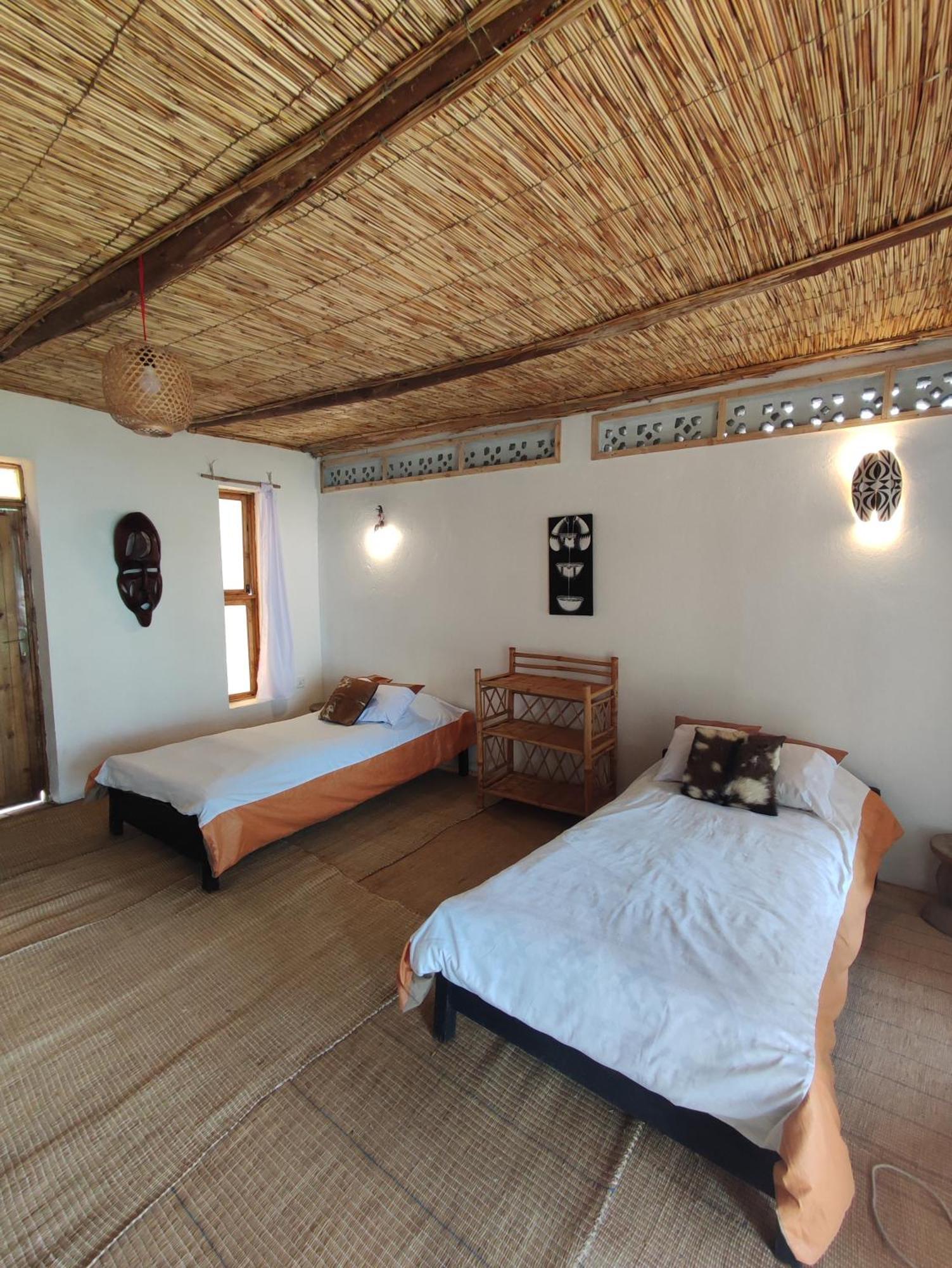 Inzu Lodge Gisenyi Buitenkant foto
