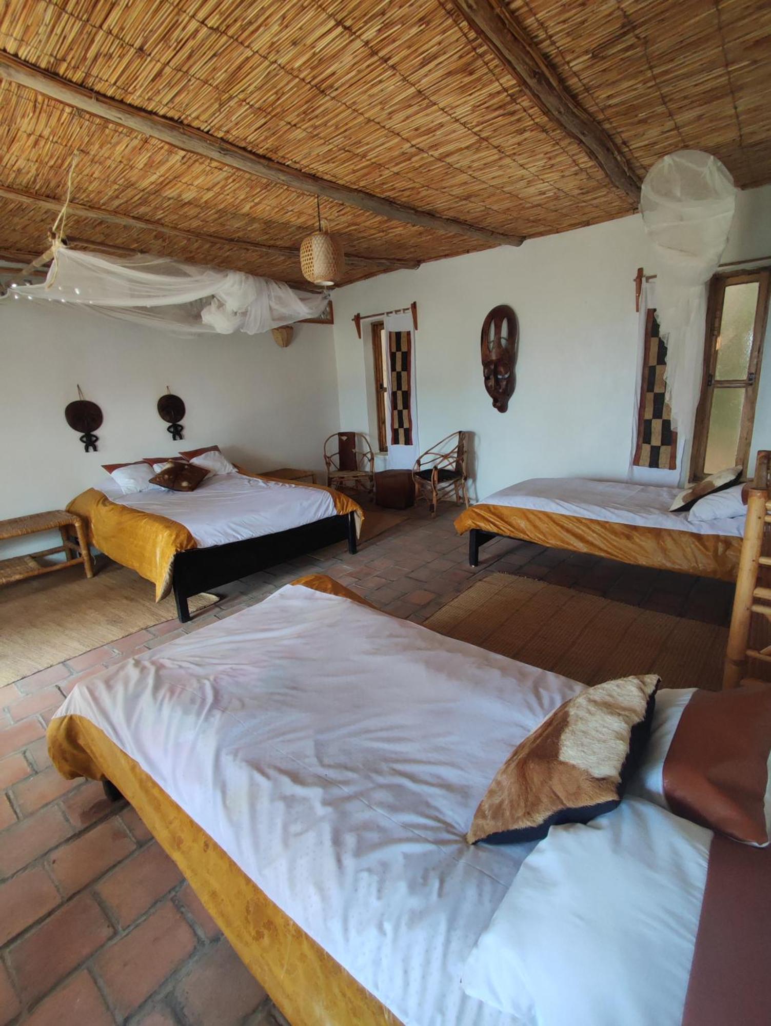 Inzu Lodge Gisenyi Buitenkant foto